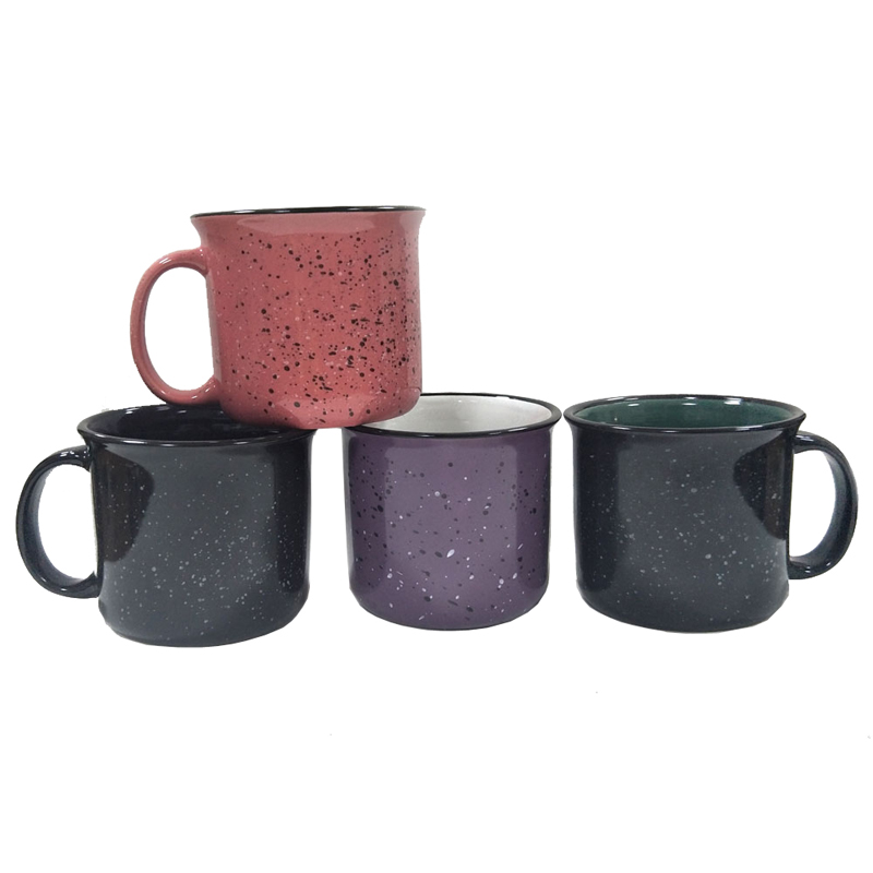 ceramic two tone coffee mug with spraying dots