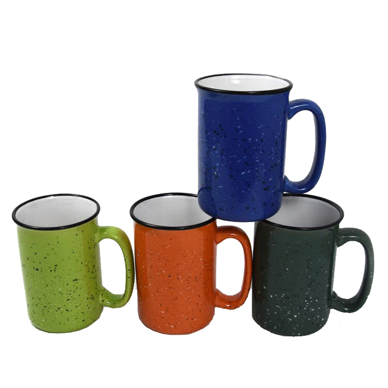 ceramic two tone coffee mug with spraying dot